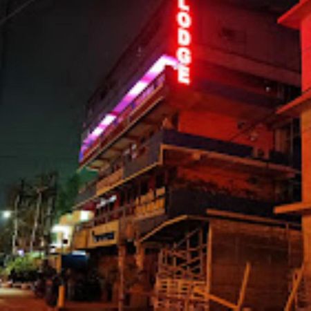 Hotel Chandan,בובנשוואר מראה חיצוני תמונה